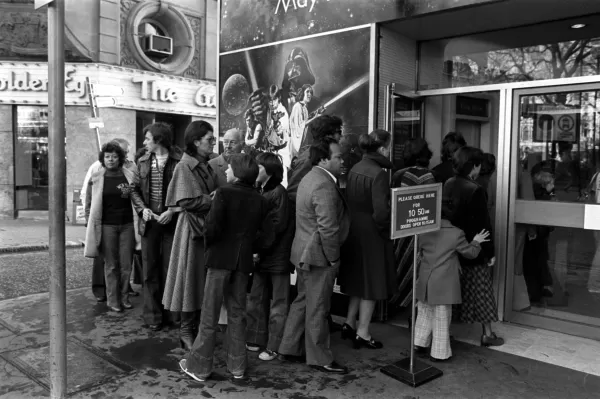 Lucasfilm President Kathleen Kennedy Assures Fans That Screening of Original Cut of 1977's Star Wars Isn't 'Illegal'